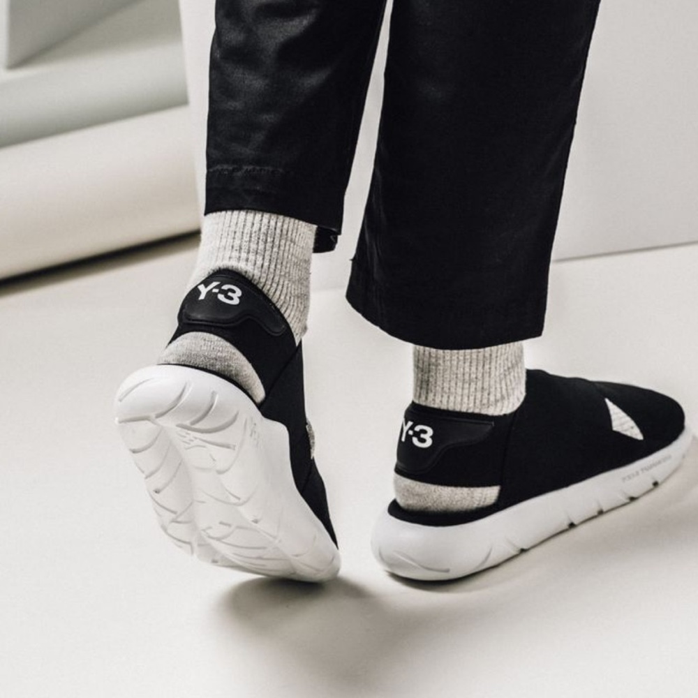 Y-3 Qasa Sandal - Core Black/White Size 10